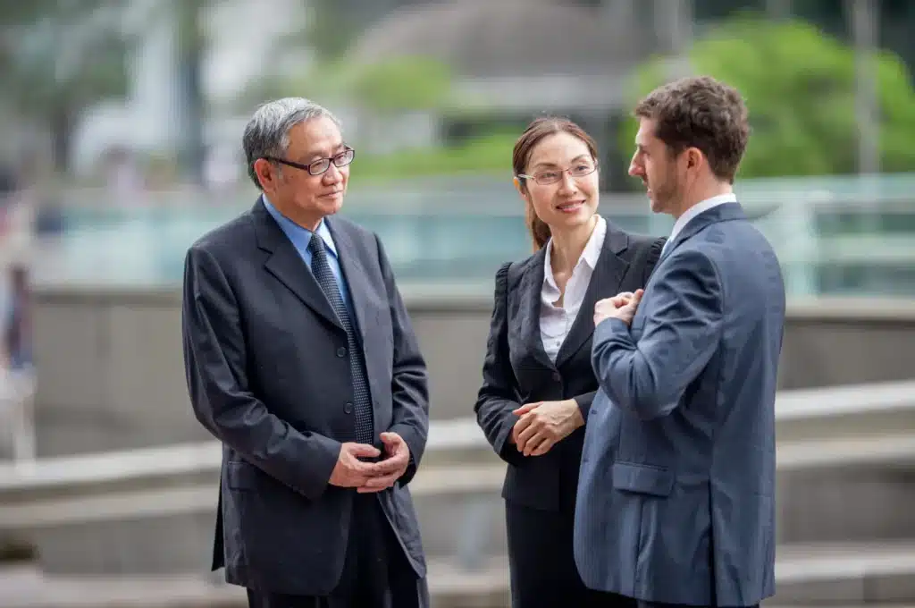 How Cross-Cultural Understanding Improves Customer Relations